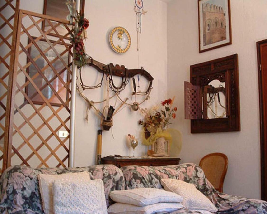 La Corte Di Zaccaria Mazara del Vallo Luaran gambar